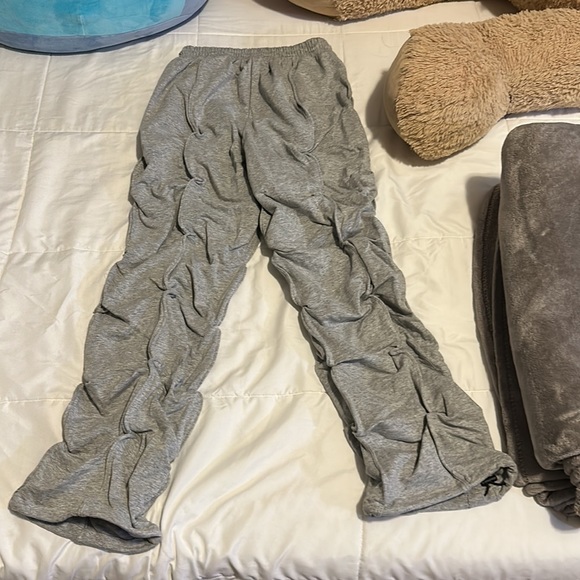 Fashion nova ruffle matching set 🤍 - Picture 5 of 5